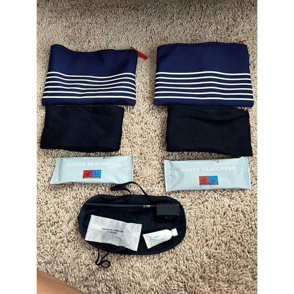 2 Air France Amenity Comestic Toiletry Bag Pouch - Picture 1 of 3